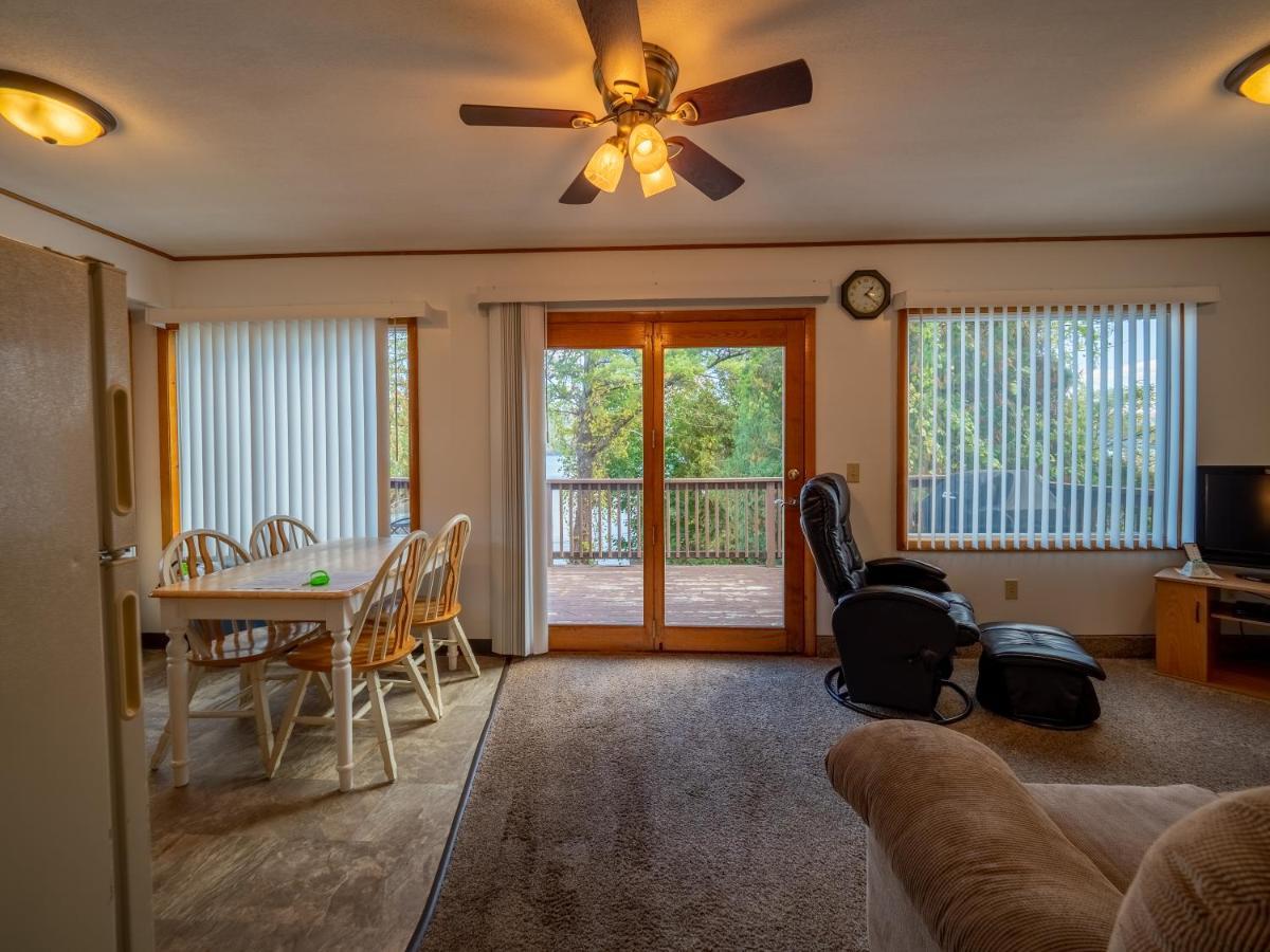 Lake 'N Pines Motel Cooperstown Zewnętrze zdjęcie