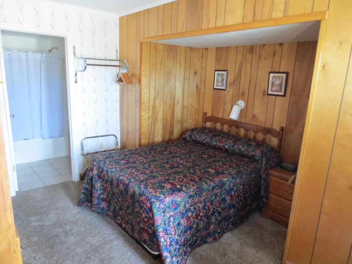 Lake 'N Pines Motel Cooperstown Zewnętrze zdjęcie